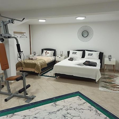 Apartment Smile 2 Мостар Екстериор снимка