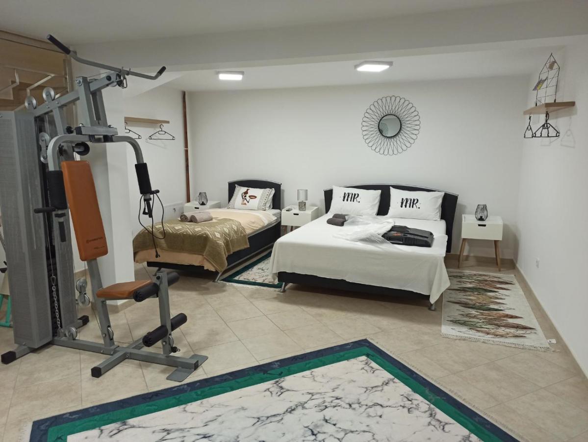 Apartment Smile 2 Мостар Екстериор снимка
